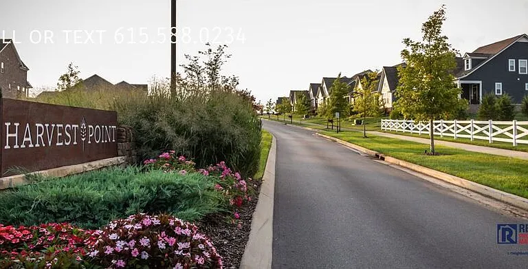 1029 Ewell Farm Cir — Photo 29