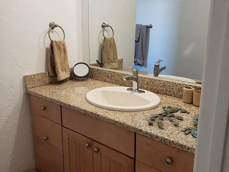 812 Harbor Dr S — Photo 14