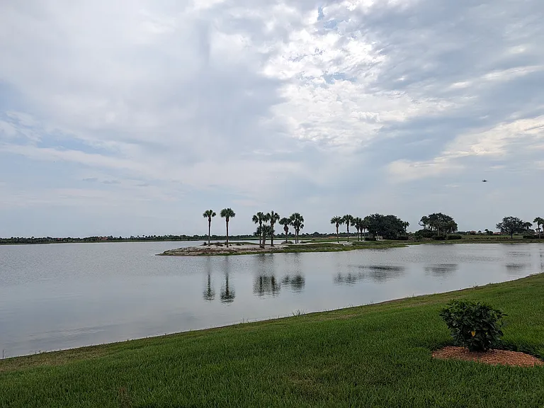 24208 Spartina Dr — Photo 29