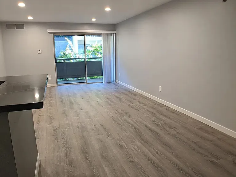 1605 Hotel Cir S #207 — Photo 4