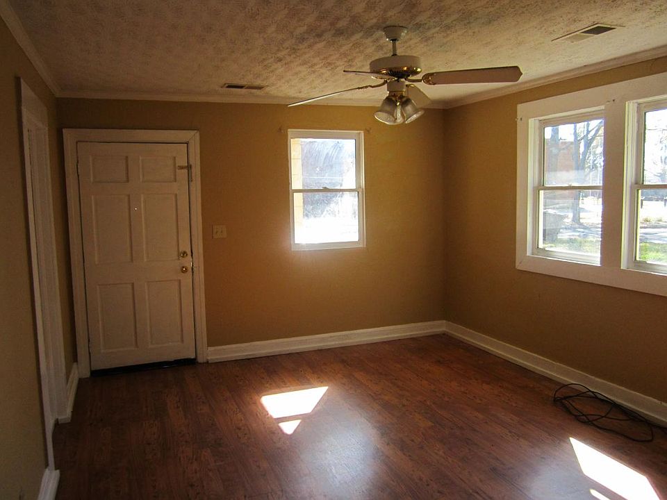 2nd image of 14 Harris St