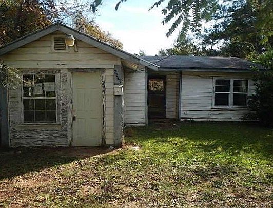 1st image of 2243 Whaley St
