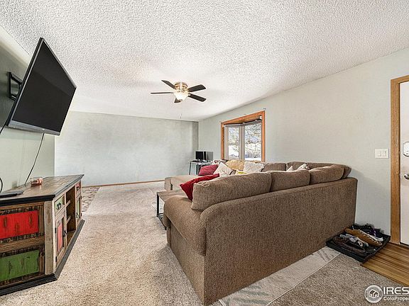4th image of 3930 Logan Dr
