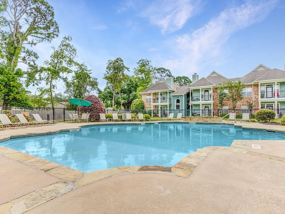 Audubon Lake Apartment Homes