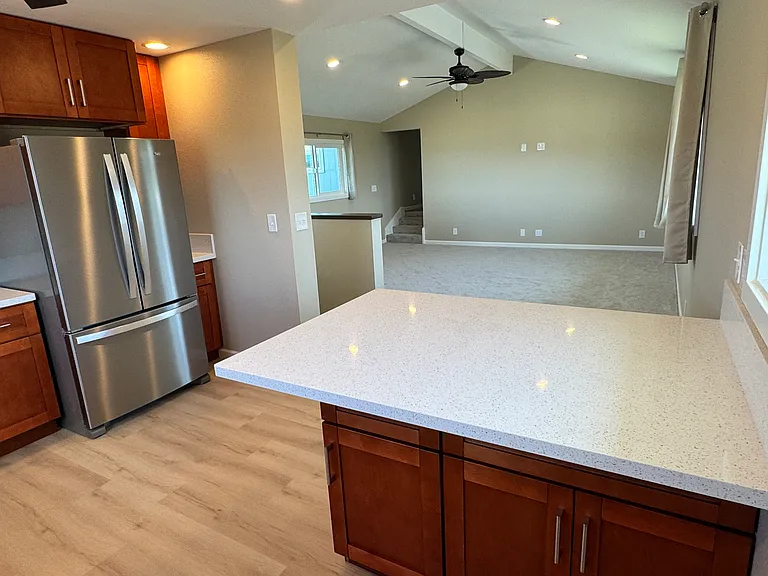 1074 Maiha Cir #A — Photo 9