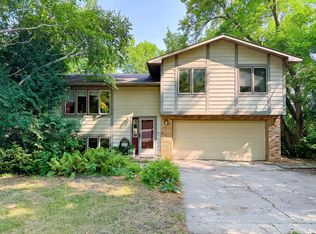 210 W Everett Ave, Fergus Falls, MN 56537
