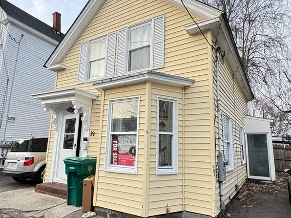 39 W L St, Lowell, MA 01850