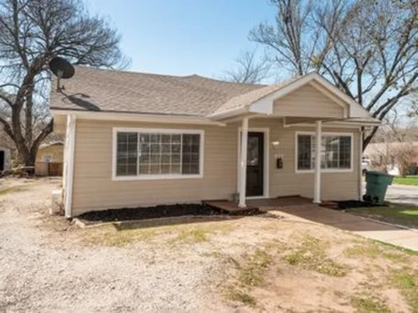 930 W Freeman St, Sherman, TX 75092