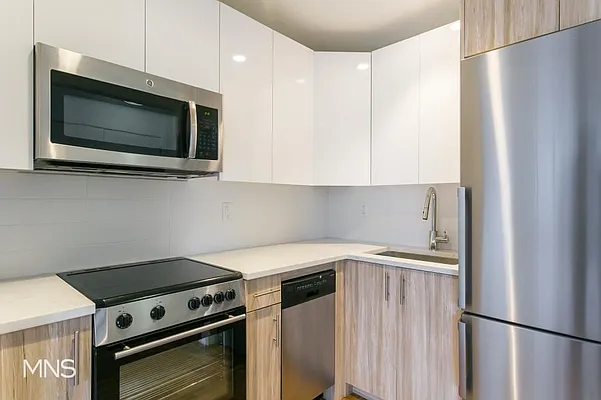 Rented by MNS Marketing | media 1