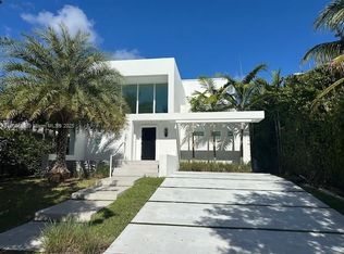 1325 Bay Dr, Miami Beach, FL 33141