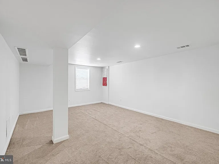 17515 Sabrina Ter — Photo 38