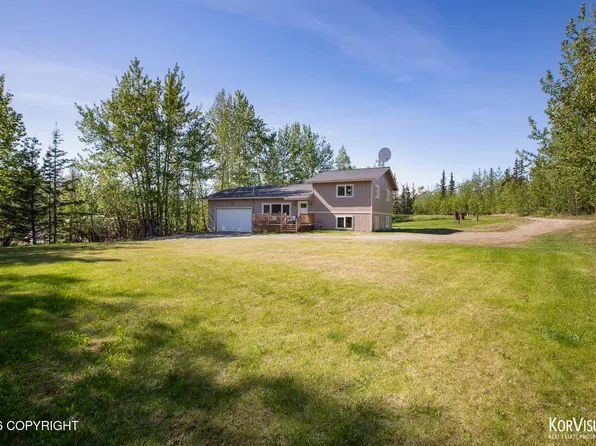 9931 E Puffin Dr, Palmer, AK 99645