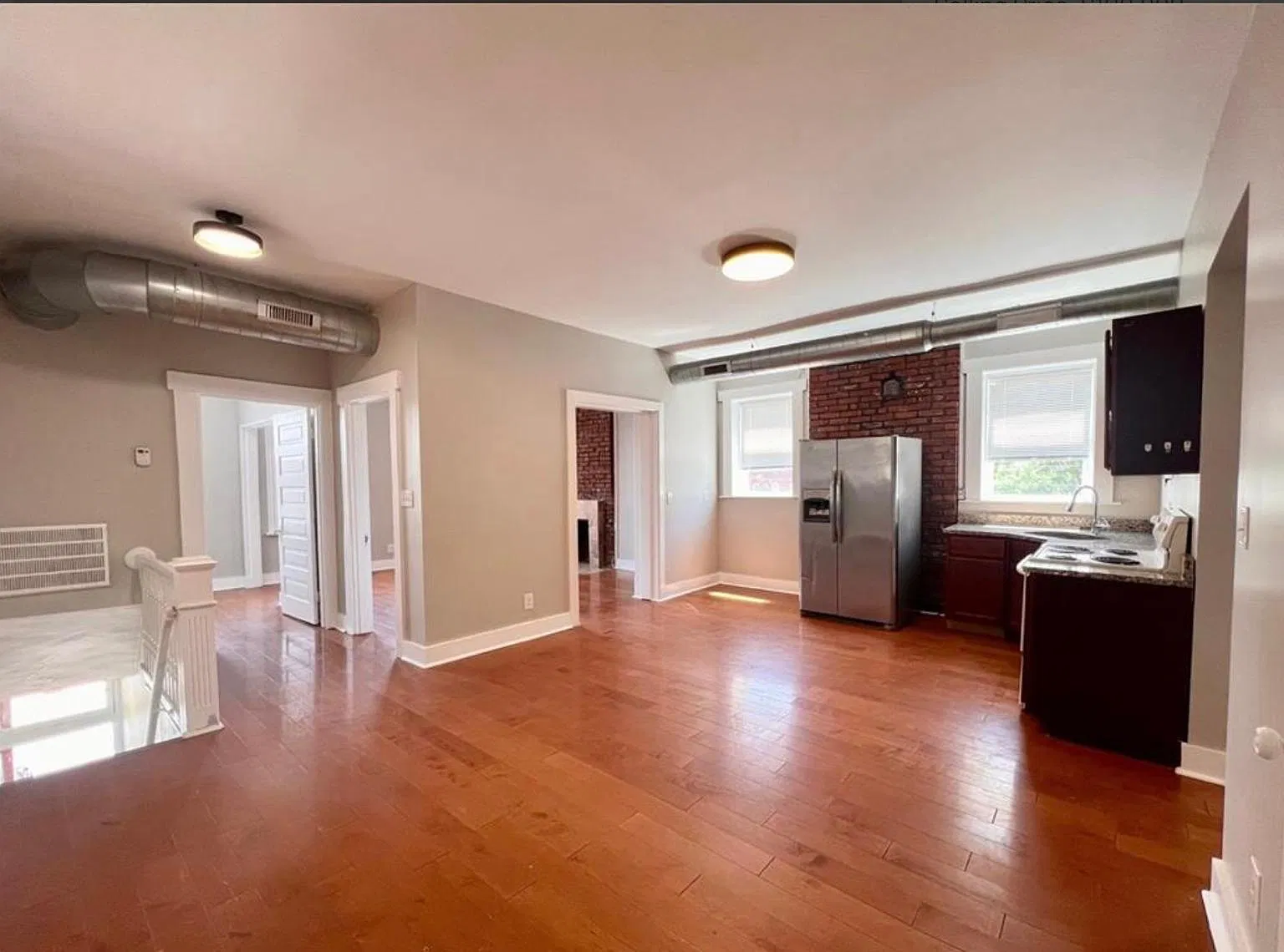 2 bed, 2356 sqft, $1,200 — Photo 3