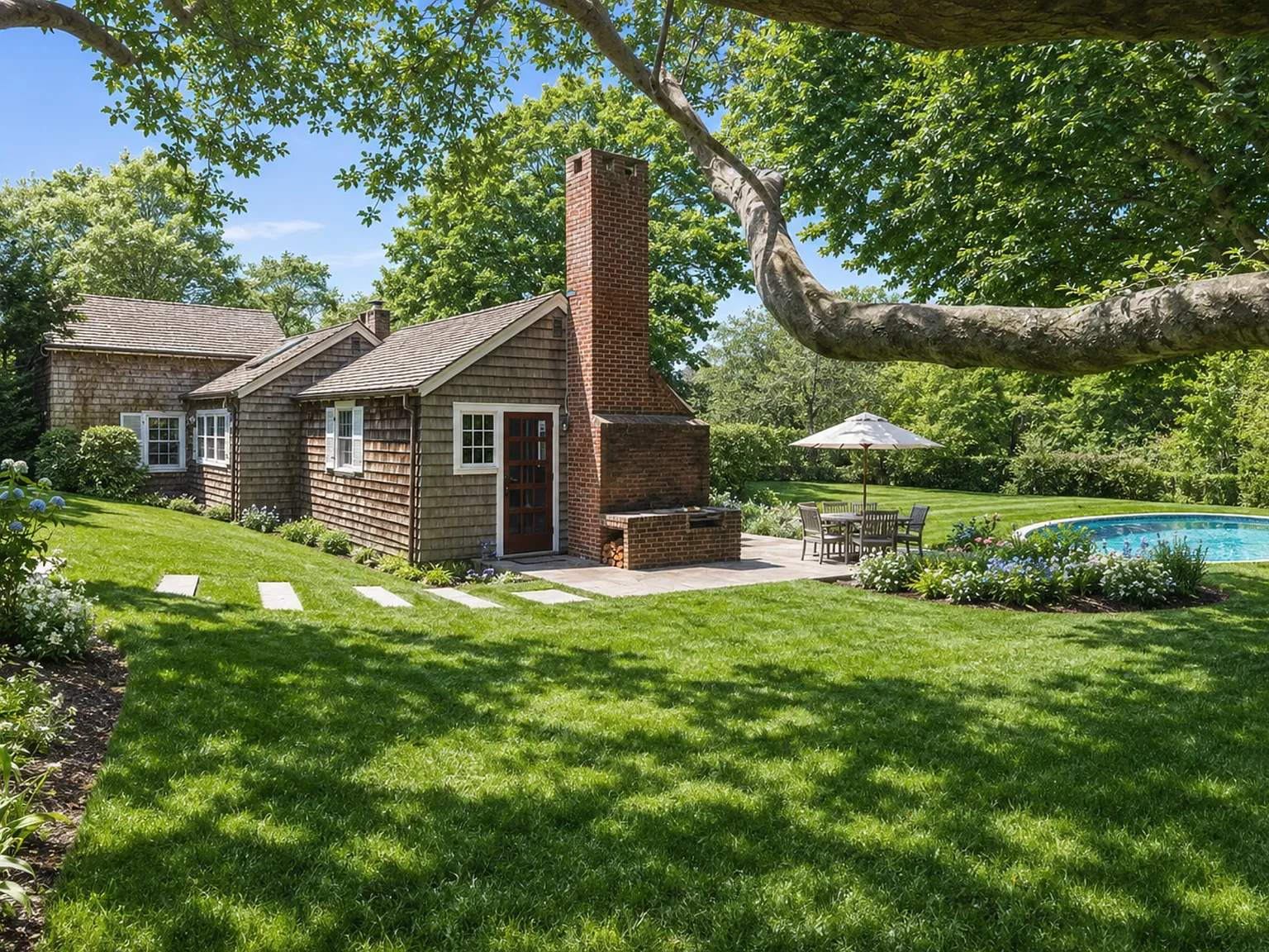 August Rental Bridgehampton South | 4 Bedroom + Den & Pool — Photo 1