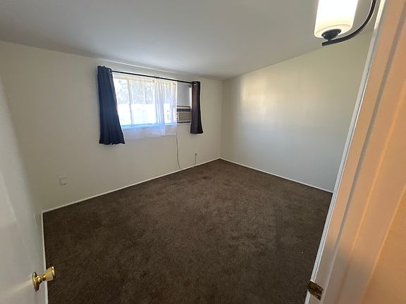 2nd image of 1540 Elm Ave #A
