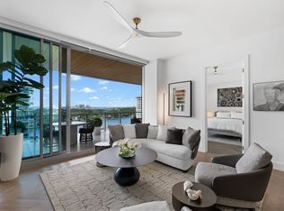 Amd Pl Of 2nd Ocean Front, Miami Beach, FL 33140