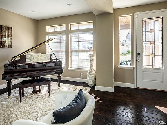 4th image of 4969 Ceylon Way