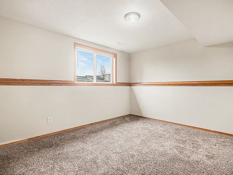 7804 W 44th St — Photo 13