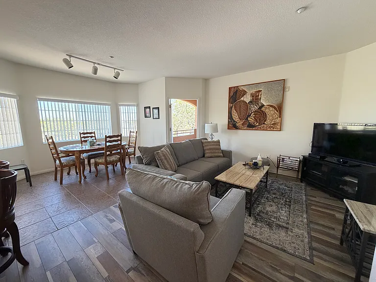 830 Carnegie St #1023 — Photo 7