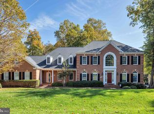 7501 Weymouth Hill Rd, Clifton, VA 20124