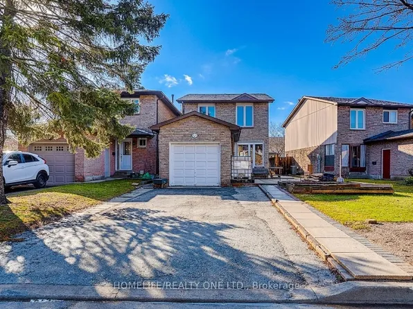 35 Fieldview Cres N, Markham, ON L3R 3H6