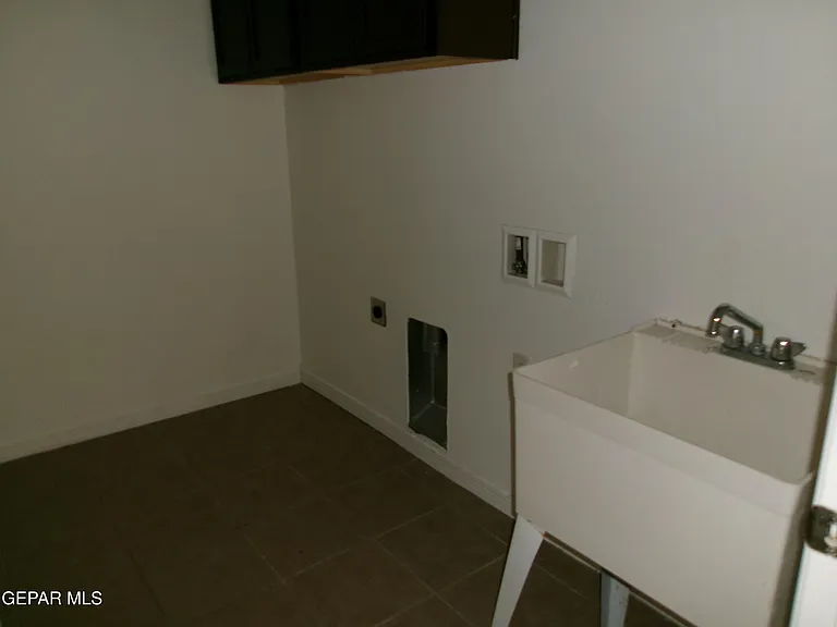 4704 Pistolero Ln #A — Photo 12
