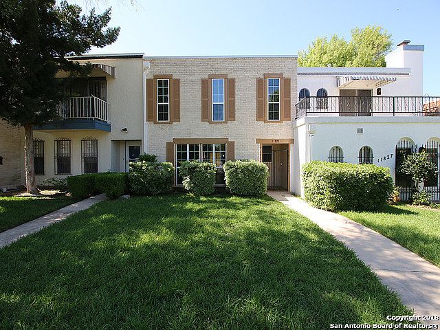 1st image of 11825 Petal Dr