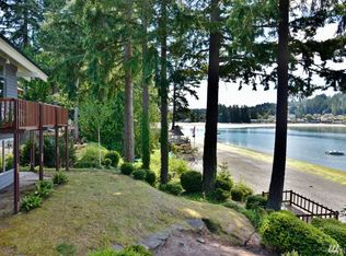 2109 Madrona Point Dr, Bremerton, WA 98312
