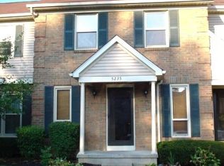 5235 Meadowknoll Ln, Columbus, OH 43220