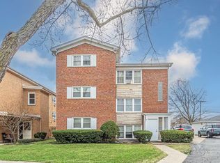 573 Dorothy Dr APT 2, Des Plaines, IL 60016