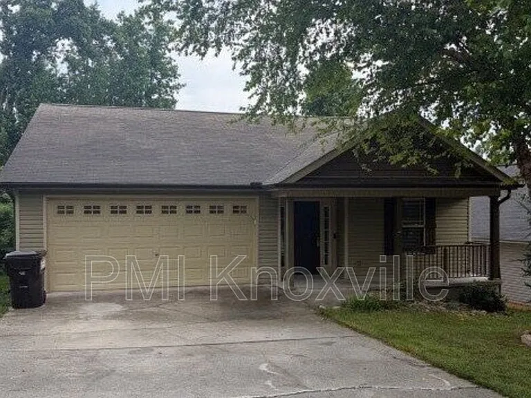 10311 Boston Ln — Photo 1