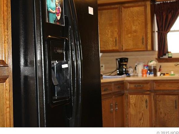 4th image of 26123 E 14th St