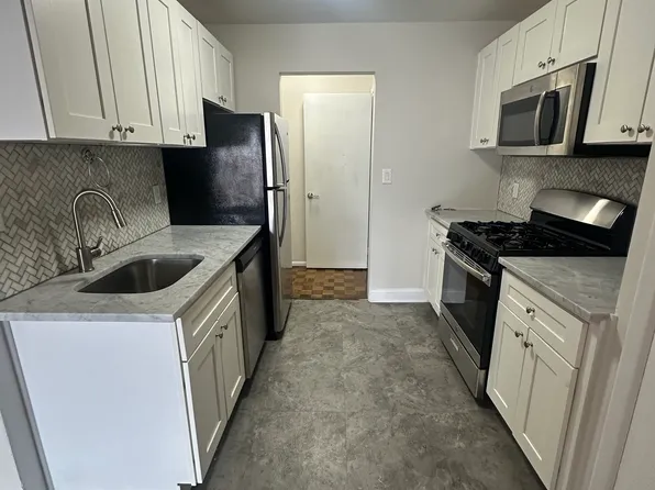 145 Main St #2B, Ridgefield Park, NJ 07660