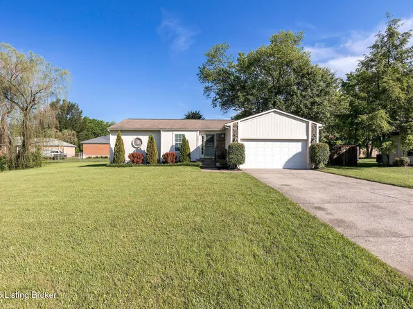 2404 Ruth Haven Ct, Louisville, KY 40220