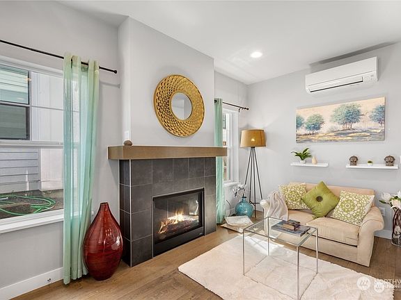 4th image of 22723 SE 14th Court #4
