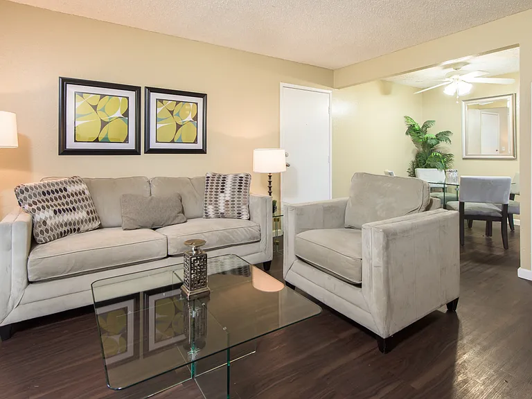 Village Green Apartments — Photo 7