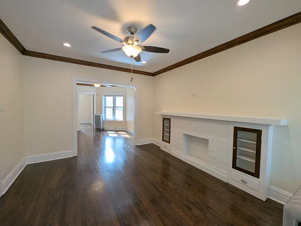 1407 W Winona St #2