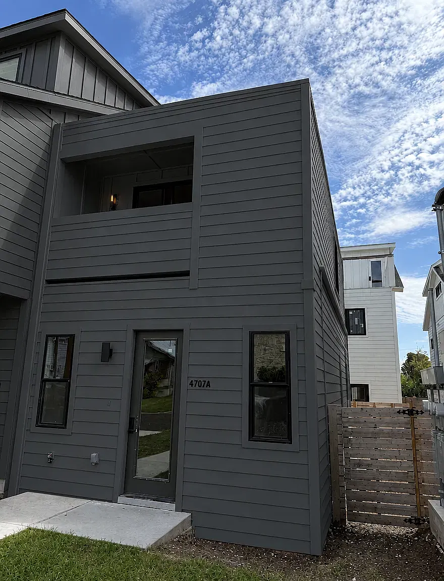 3 bed, 1118 sqft, $3,500 — Photo 1