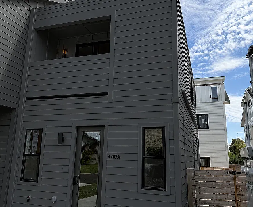 4707 Depew Ave #A