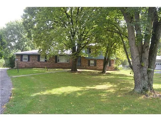 5125 Guion Rd photo 1