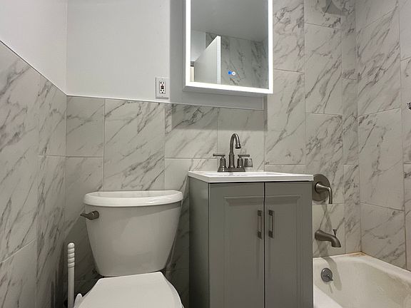 5th image of 417 3rd Ave APT 3A