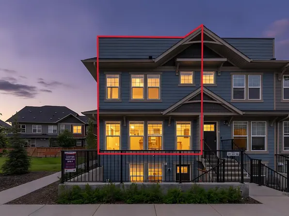 237 W Cranbrook Sq SE, Calgary, AB T3M 3E3