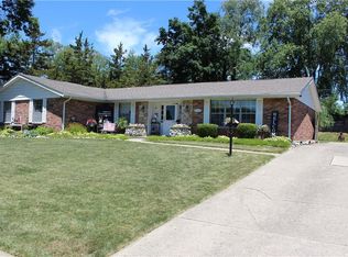 938 Torrence Dr, Springfield, OH 45503