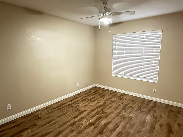 320 Mirasol Way — Photo 10