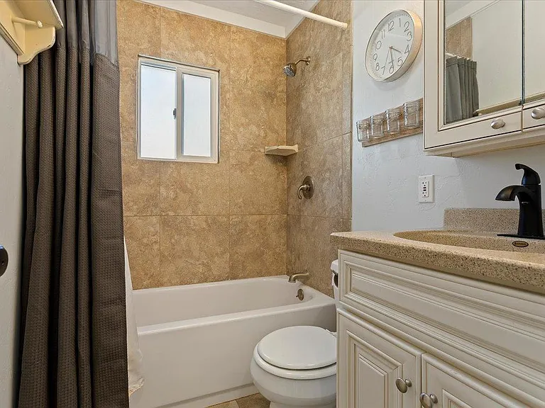 3940 Evelyn Rd — Photo 16