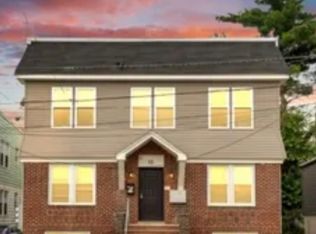10 Walter Pl #R1, Irvington, NJ 07111