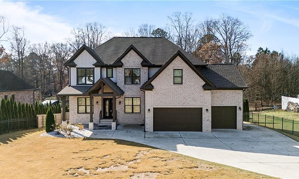 1st image of 1952 Azalea Dr