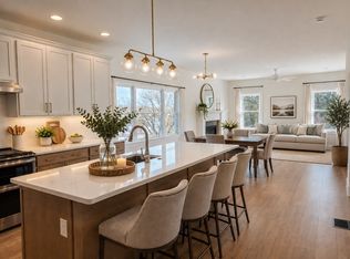 19 Fidelity Dr #72, Rutland, MA 01543
