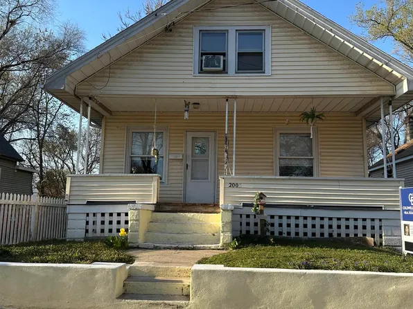 2005 W Antoinette St, Peoria, IL 61605