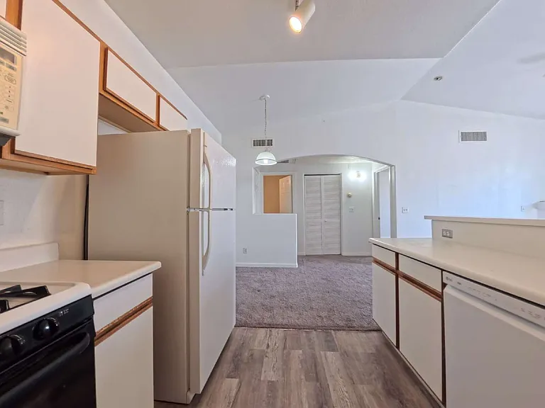 4960 Harrison Dr #233 — Photo 10